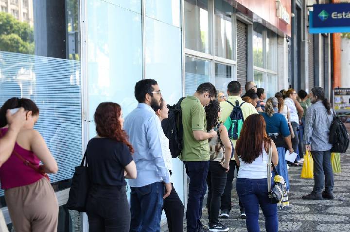 MGI chama mais 44 candidatos em lista de espera para curso de formação