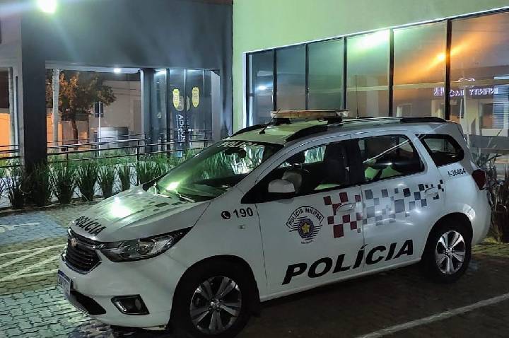 Motorista é preso em flagrante por embriaguez ao volante em Leme