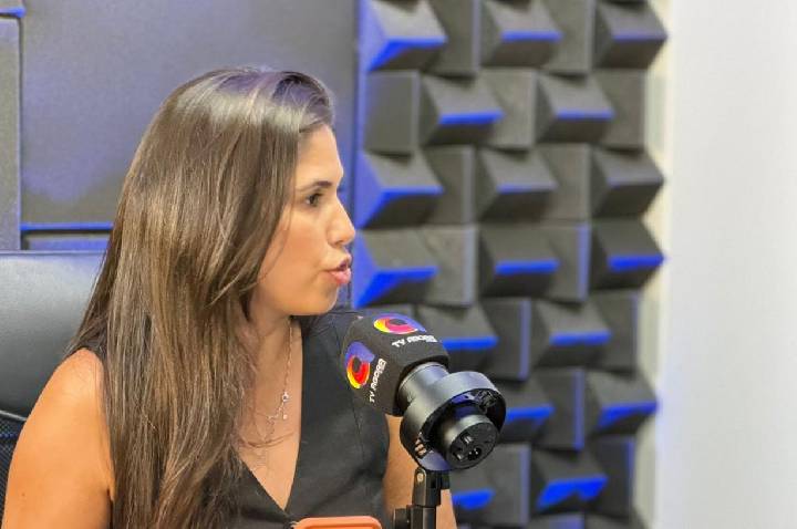 Primeira-dama Luciana Felix divulga mobilização “Limeira quer Mulheres Vivas” na TV Agora