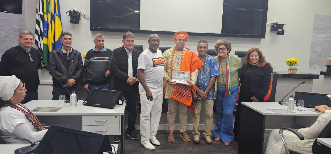 Evento da UNINEGRO reúne autoridades em Botucatu e destaca combate à intolerância religiosa