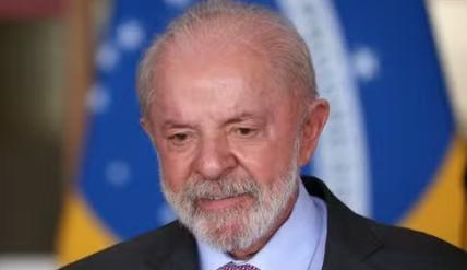 Lula “trai” parte da comunidade LGBT+ ao proibir linguagem neutra na administração pública
