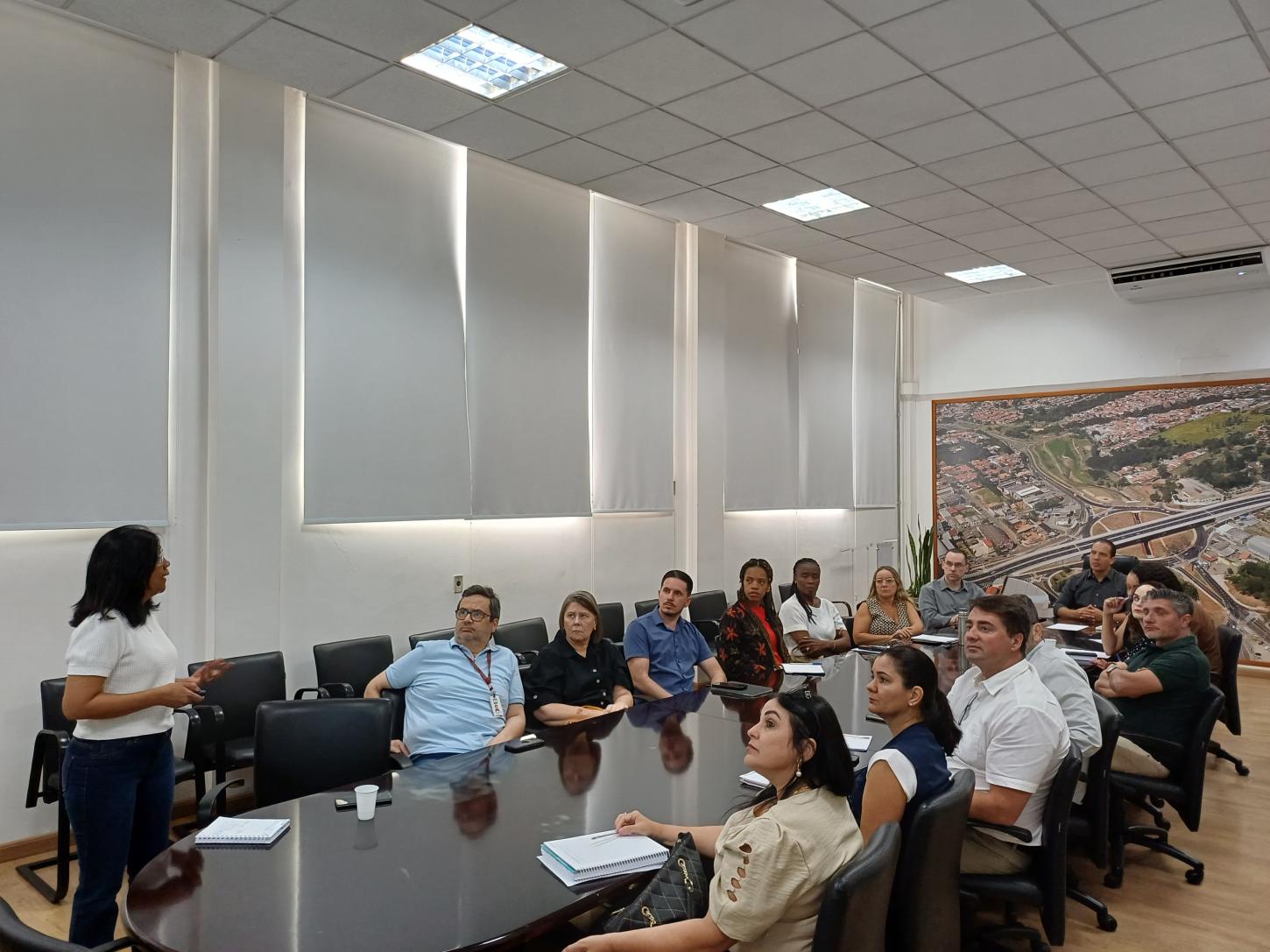 Combate à dengue: Prefeito participa de reunião do comitê intersetorial