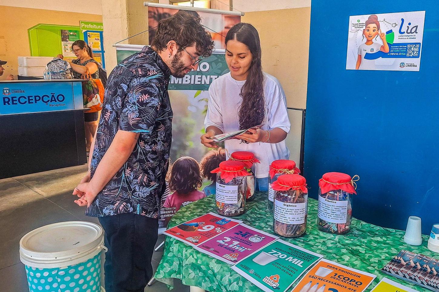 Edifício Prada recebe estande de orientações do Dia da Educação Ambiental